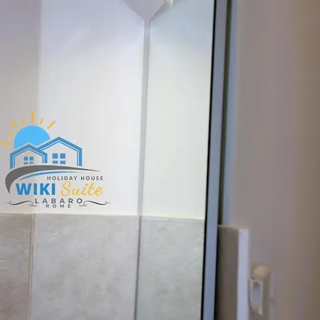 דירה Wikisuite Labaro *