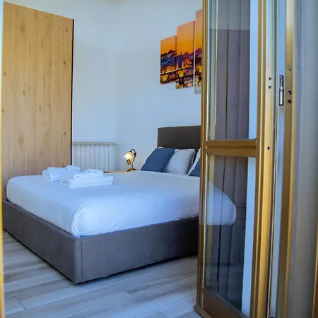 Wikisuite Labaro דירה